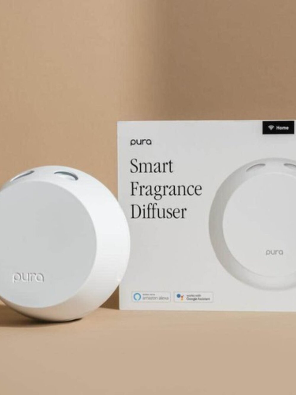 NIB Pura 4 Smart Fragrance Diffuser - Medium Spaces & 4 NIB Fragrance Refills